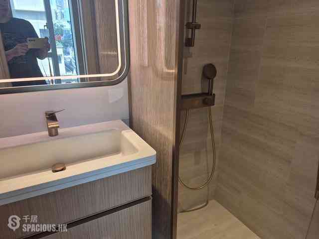 Sai Ying Pun - Upper Manor 08