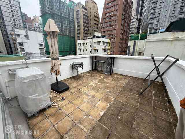 Poho - 176-178, Hollywood Road 01