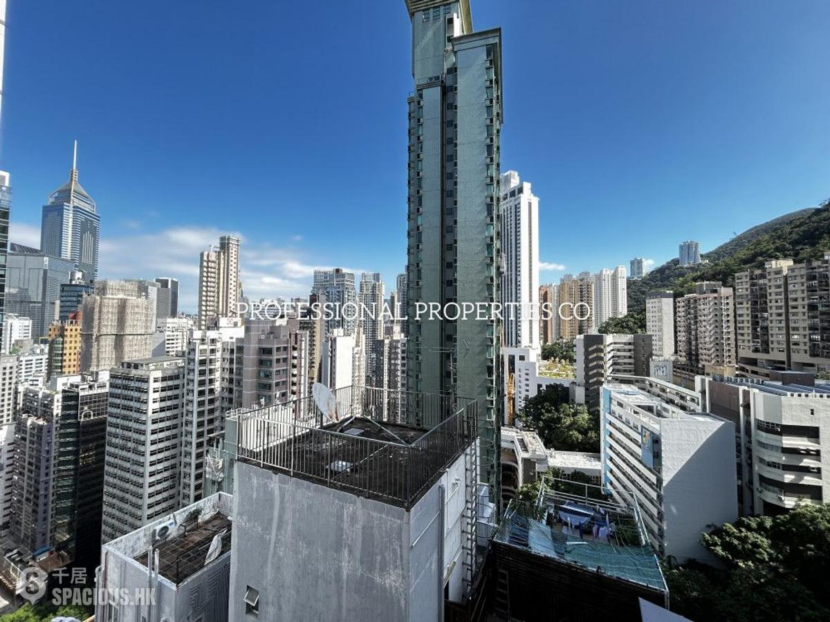 Wan Chai - Vincent Mansion 01