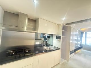 Wan Chai - Convention Plaza Apartments 03