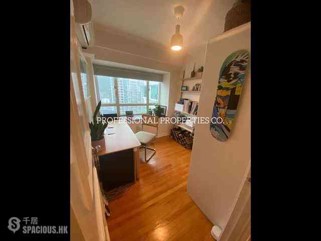 Mid Levels Central - Goldwin Heights 05