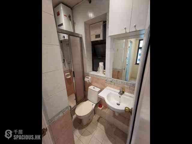 Kennedy Town - Lungga Mansion 05
