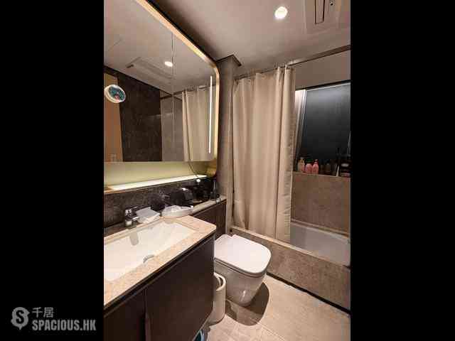 Wong Chuk Hang - The Southside Phase 2 La Marina Tower 1B 06