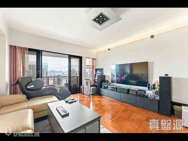 Mid Levels East - Hong Villa 05