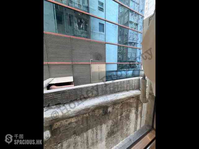 Wan Chai - Lok Go Building 11