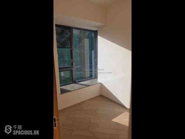 Sai Ying Pun - The Met. Sublime 05