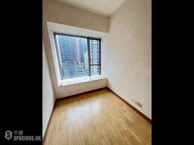 Sai Ying Pun - Island Crest Block 1 10