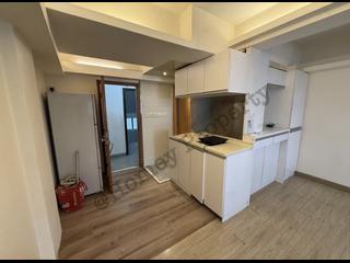 Soho - 68-70A, Hollywood Road 06