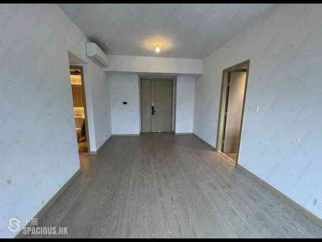 Wong Chuk Hang - The Southside Phase 4B Tower 1A 03