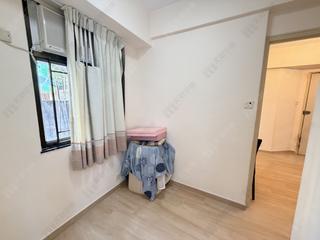 Wan Chai - Kin On House 02