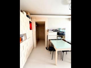 Sai Wan Ho - Tung Hei Court Yat Hei House (Block B) 02