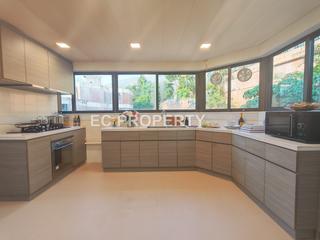 Shouson Hill - Henredon Court 07
