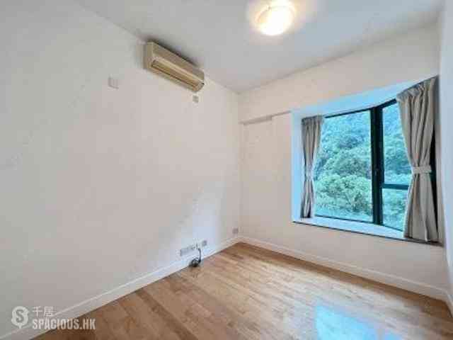 Mid Levels Central - Hillsborough Court 12