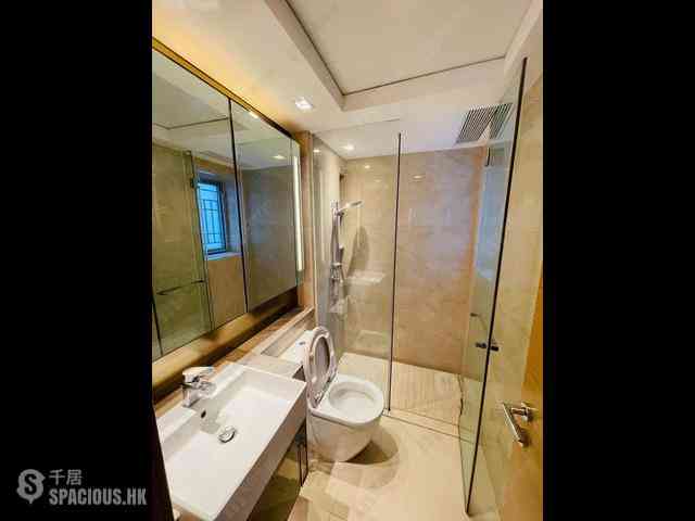 Tung Chung - Century Link Phase 1 Tower 5B 03
