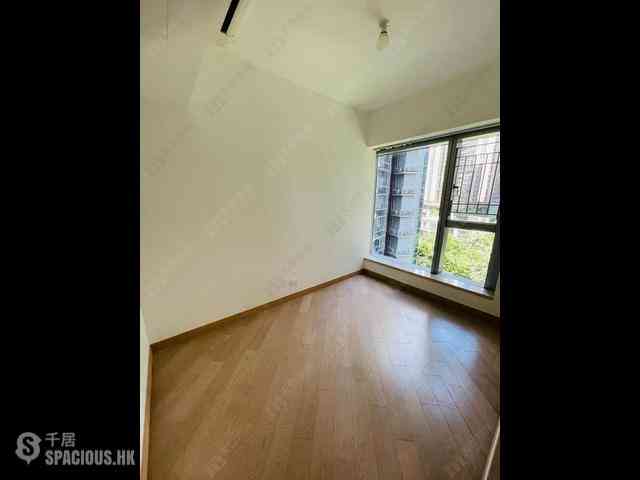 Tung Chung - Century Link Phase 1 Tower 5B 04
