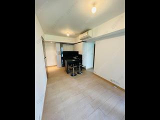 Tung Chung - Century Link Phase 1 Tower 5B 05