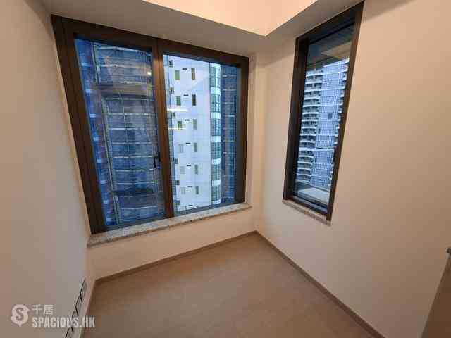 Wong Chuk Hang - The Southside Phase 3C Blue Coast II Tower 5 06