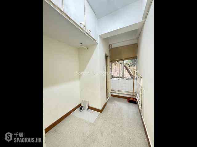 Mid Levels Central - Catalina Mansions 21