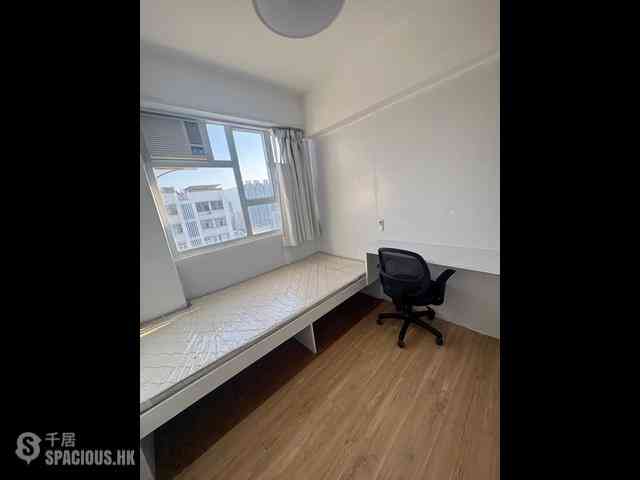 Mong Kok - Shun Lee Building Block A 07