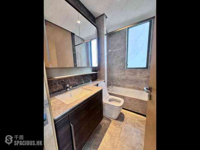 Wong Chuk Hang - The Southside Phase 2 La Marina Tower 2B 04
