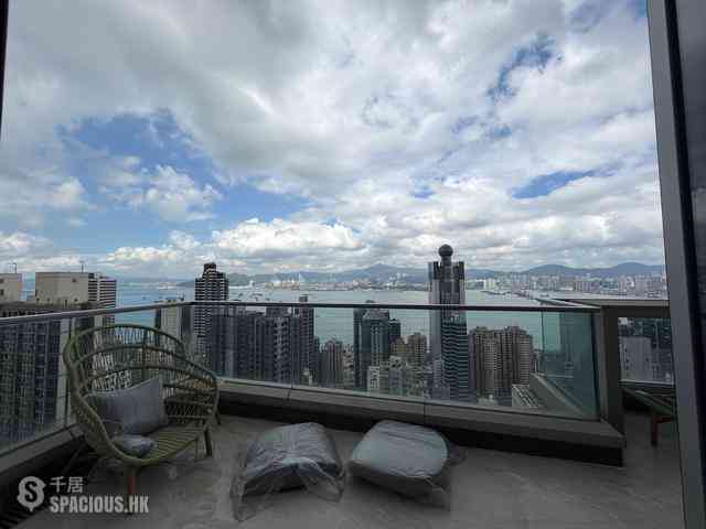 Sai Ying Pun - The Summa Block 1 01