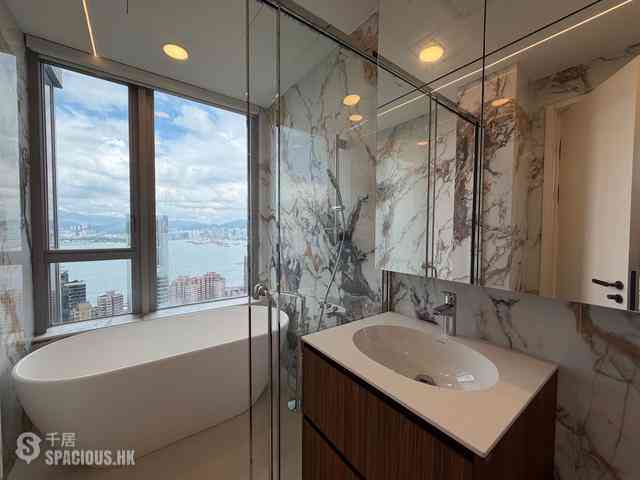 Sai Ying Pun - The Summa Block 1 10