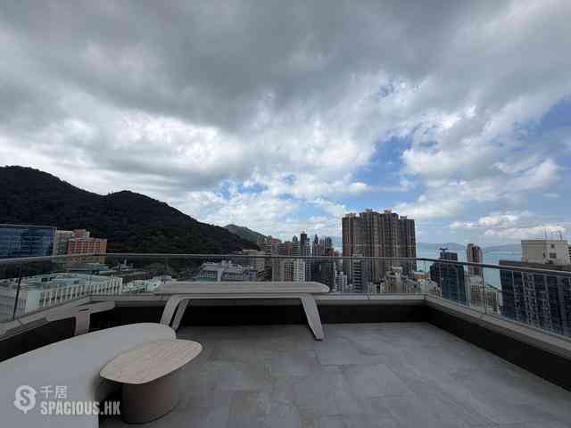 Sai Ying Pun - The Summa Block 1 14