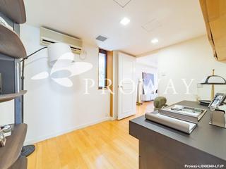 Shouson Hill - Henredon Court 10