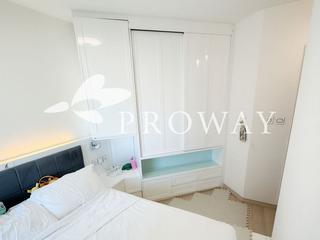West Kowloon - Sorrento 05