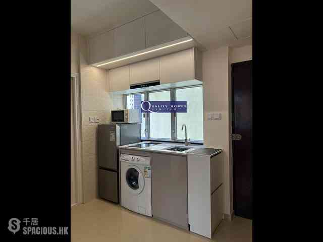 Sheung Wan - Tai Wing House 05