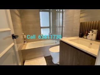 Sai Ying Pun - Island Crest Block 2 04