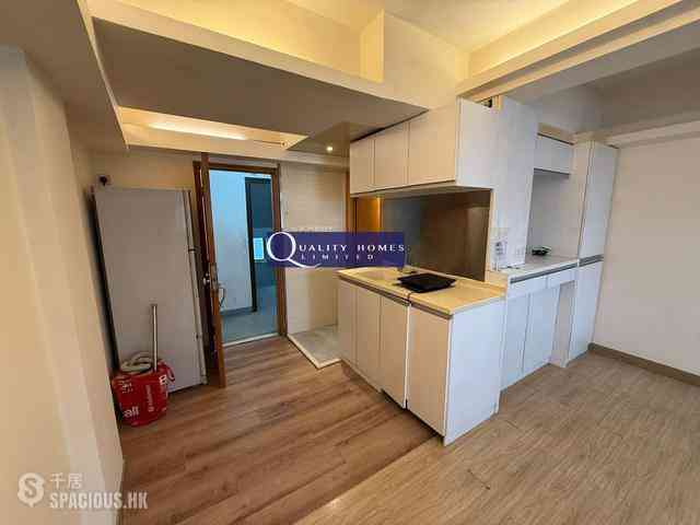 Central - 68 Hollywood Road 02