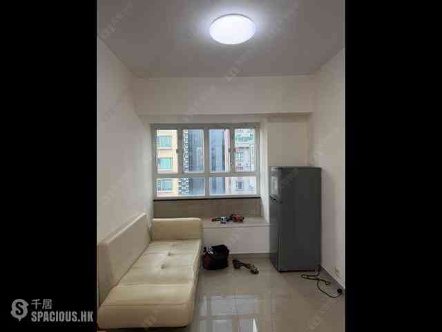 Wan Chai - Silvervale Mansion 01