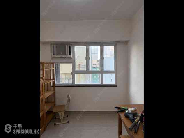 Wan Chai - Silvervale Mansion 04