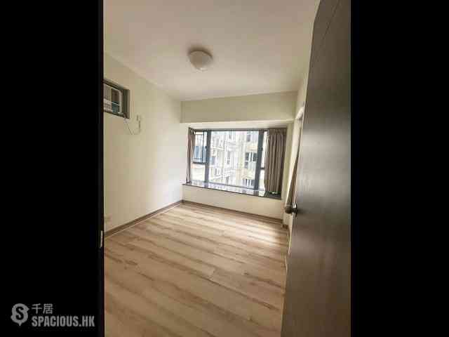 Sai Wan Ho - Grand Promenade Block 2 04