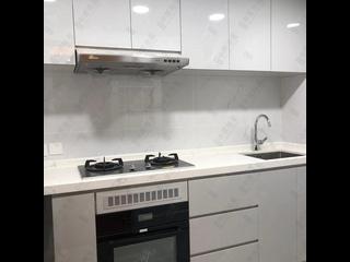 Mid Levels Central - Robinson Heights Block 3 03