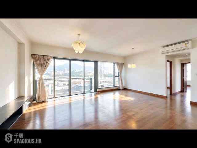 Kowloon Tong - The Ultimate 06