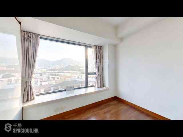 Kowloon Tong - The Ultimate 12