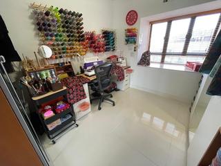 Happy Valley - The Broadville 11