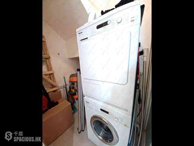 Wong Chuk Hang - Marinella Block 2 14