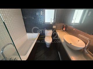 Kennedy Town - The Merton 10