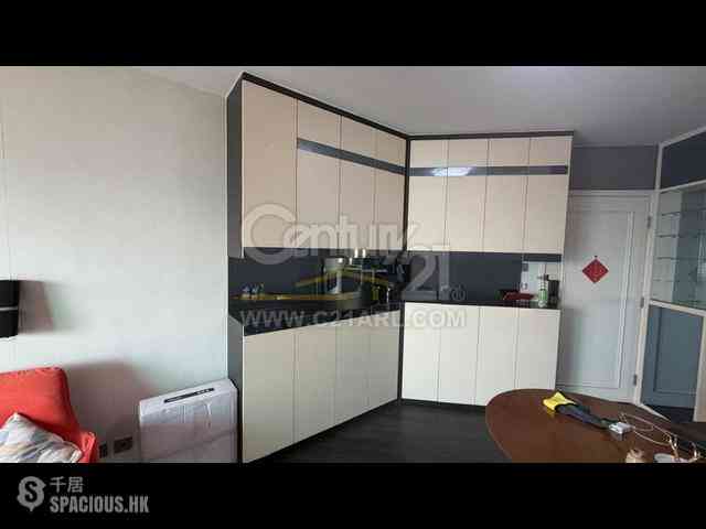 Kennedy Town - The Merton 04