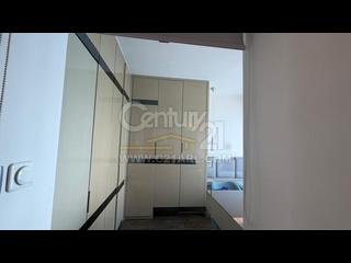 Kennedy Town - The Merton 06