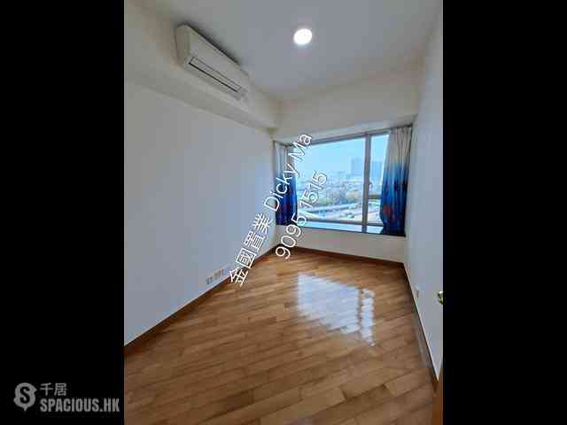 West Kowloon - Sorrento 09
