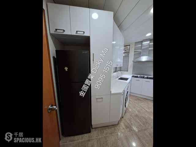 West Kowloon - Sorrento 11