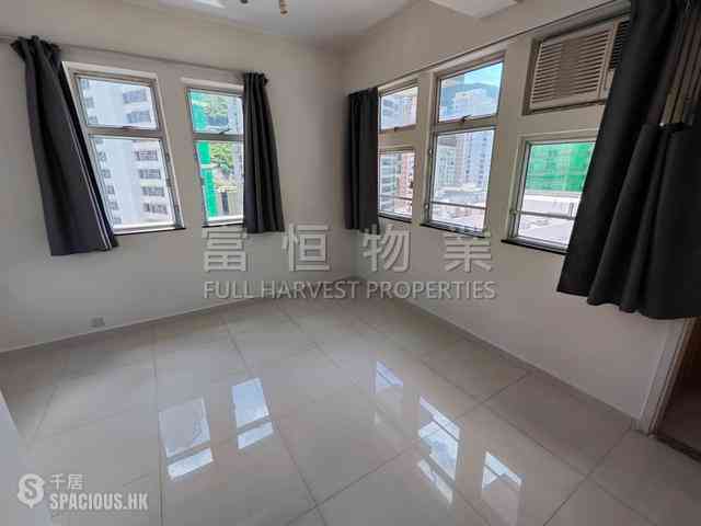 Happy Valley - King Kwong Mansion 03
