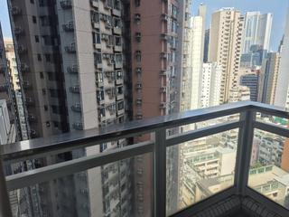 Soho - Centrestage 12