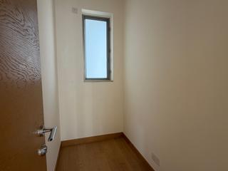 Sai Ying Pun - Island Crest Block 1 06