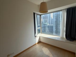 Sai Ying Pun - Island Crest Block 1 05