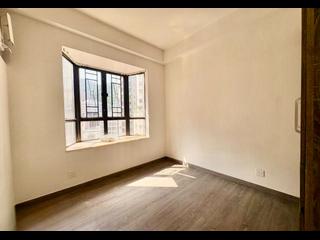 Sai Ying Pun - Kwong Fung Terrace 05